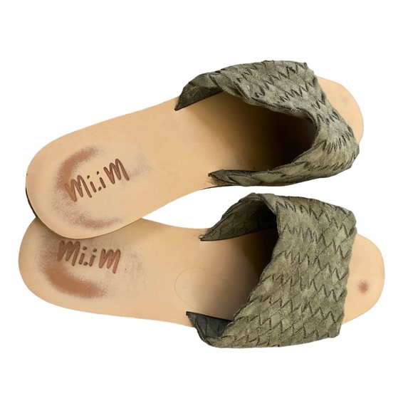 Authentic Mi.Mi Sandals - Picture 8 of 10